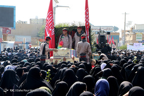 تشییع پیکر پاک ۹ شهید گمنام در شیراز
