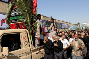 تشییع پیکر پاک ۹ شهید گمنام در شیراز