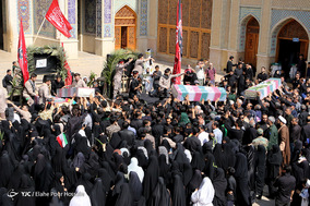تشییع پیکر پاک ۹ شهید گمنام در شیراز
