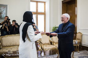تقدیم استوارنامه های سفرای جدید هلند، قطر و بلژیک به وزیر امور خارجه