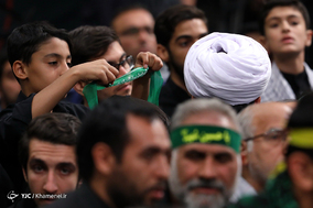 دومین شب مراسم عزاداری امام حسین(ع) در حسینیه امام خمینی(ره)