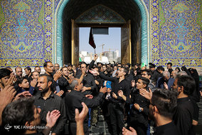 عزاداری تاسوعای حسینی در حرم مطهر امام رضا (ع)