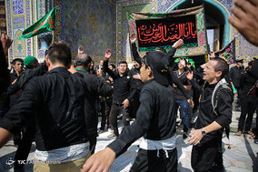 عزاداری تاسوعای حسینی در حرم مطهر امام رضا (ع)