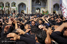 عزاداری تاسوعای حسینی در حرم مطهر امام رضا (ع)