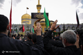 عزاداری روز عاشورای حسینی در مشهد مقدس