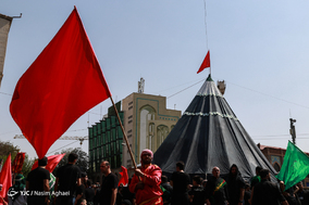 عزاداری ظهر عاشورا در بازار تهران