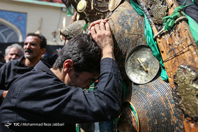 آئین 