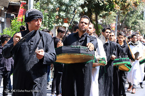 آیین خیمه سوزان ظهر عاشورا در شیراز