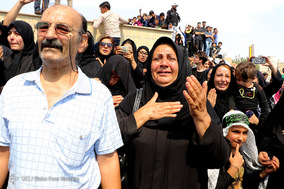 آیین خیمه سوزان ظهر عاشورا در شیراز