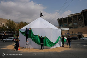 آیین خیمه سوزان در ولنجک تهران