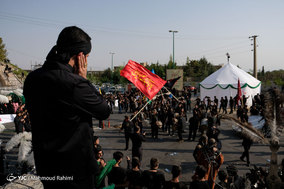 آیین خیمه سوزان در ولنجک تهران