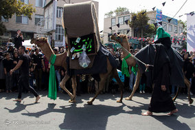 عزاداری ظهر عاشورا در کرج