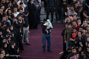 آیین خیمه سوزان در میدان امام حسین(ع)