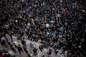 آیین خیمه سوزان در میدان امام حسین(ع)