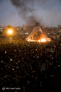 آیین خیمه سوزان در میدان امام حسین(ع)