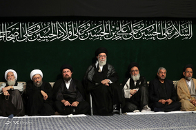 آخرین شب مراسم عزاداری امام حسین(ع) با حضور رهبر معظم انقلاب