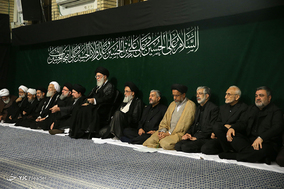 آخرین شب مراسم عزاداری امام حسین(ع) با حضور رهبر معظم انقلاب