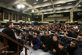 آخرین شب مراسم عزاداری امام حسین(ع) با حضور رهبر معظم انقلاب