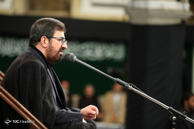 آخرین شب مراسم عزاداری امام حسین(ع) با حضور رهبر معظم انقلاب