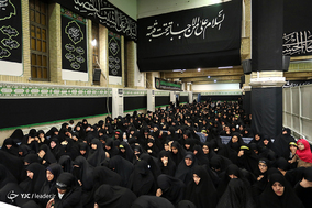 آخرین شب مراسم عزاداری امام حسین(ع) با حضور رهبر معظم انقلاب