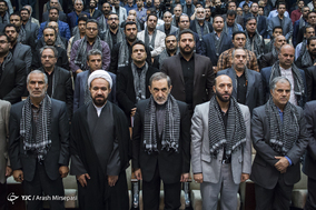 همایش دفاع همچنان باقی است