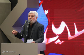 مراسم شب خاطره دفاع‌ مقدس با حضور رهبر انقلاب