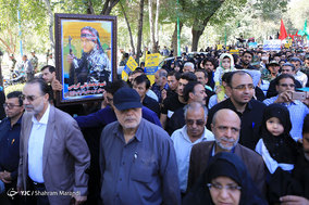 تشییع پیکر طاها اقدامی شهید ۴ ساله حادثه تروریستی اهواز