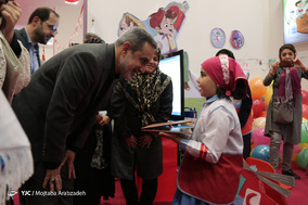 گرامیداشت هفته ملی کودک