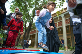 چهار قدم کودکی در گذر فرهنگی چهار باغ - اصفهان