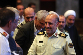 نشست مشترک شهردار تهران با فرماندهان انتظامی تهران