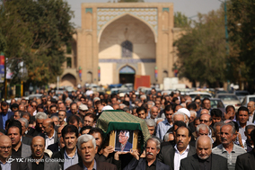 مراسم تشییع پیکر سید محمد دبیرسیاقی