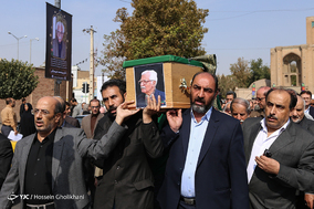 مراسم تشییع پیکر سید محمد دبیرسیاقی