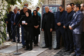 مراسم تشییع پیکر سید محمد دبیرسیاقی