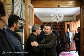 مراسم تشییع پیکر والده برادران اسماعیلی
