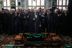 مراسم تشییع پیکر والده برادران اسماعیلی