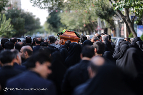 مراسم تشییع پیکر والده برادران اسماعیلی