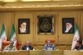 نشست مشترک استانداران مرزی و مسئولین دستگاه های اجرایی