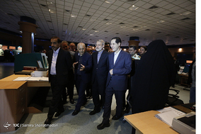 بهره‌برداری لاریجانی از پروژه‌های فرودگاهی
