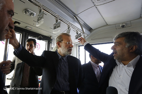 بهره‌برداری لاریجانی از پروژه‌های فرودگاهی