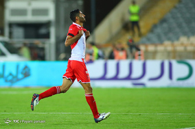 دیدار تیم های فوتبال پرسپولیس و نود ارومیه