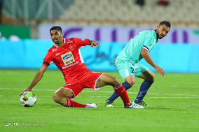 دیدار تیم های فوتبال پرسپولیس و نود ارومیه