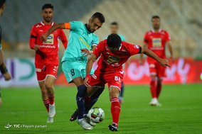 دیدار تیم های فوتبال پرسپولیس و نود ارومیه
