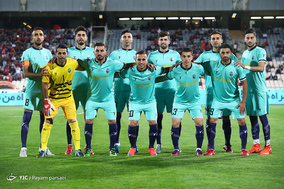 دیدار تیم های فوتبال پرسپولیس و نود ارومیه