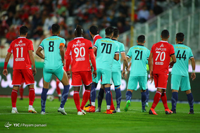 دیدار تیم های فوتبال پرسپولیس و نود ارومیه