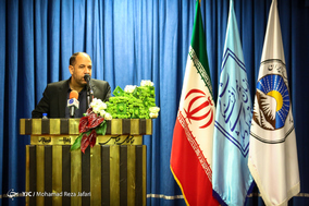 نشست رئیس سازمان میراث فرهنگی با فعالان گردشگری استان اصفهان