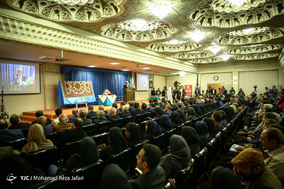 نشست رئیس سازمان میراث فرهنگی با فعالان گردشگری استان اصفهان