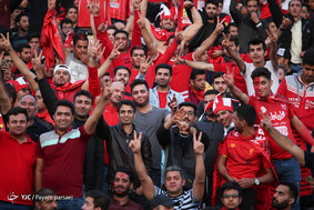 دیدار تیم های فوتبال پرسپولیس و السد