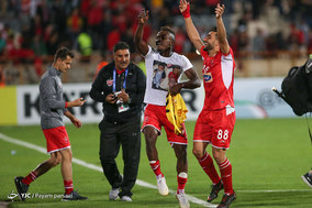 دیدار تیم های فوتبال پرسپولیس و السد