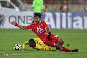 دیدار تیم های فوتبال پرسپولیس و السد