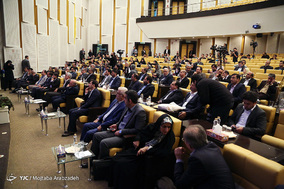 امضای قرارداد طرح توسعه حمل‌ و نقل ریلی درون شهری در تهران و هشت کلان شهر